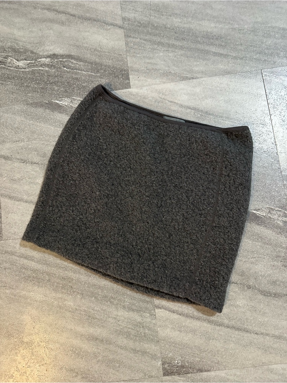 Gray James Perse mini skirt in a size 1